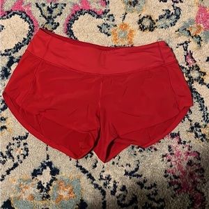 2.5 inch lulu shorts